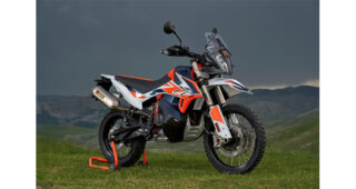 KTM 790 ADVENTURE R RALLY 2020 "โดดเด่นด้วยดีไซน์ อัดแน่นด้วยสมรรถนะในแบบสายลุย"