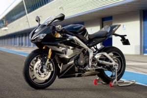 TRIUMPH DAYTONA MOTO2 765 2020 "สปอร์ตไบค์ตัวแรงโมเดลพิเศษ"