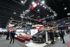 KIA เร่งขยายฐานลูกค้า ปรับราคาและฟีเจอร์รุ่นเริ่มต้นของ “Grand Carnival” พร้อมมอบโปรโมชั่นพิเศษ ในงาน MOTOR EXPO 2019