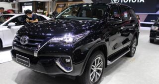 ใหม่ Toyota Fortuner 2019 ราคา โตโยต้า ฟอร์จูนเนอร์ ตารางราคา-ผ่อน-ดาวน์