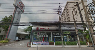TOYOTA เพชรบุรีตัดใหม่ (ห้วยขวาง)