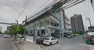 TOYOTA ประชาอุทิศ