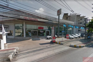 TOYOTA จอมทอง