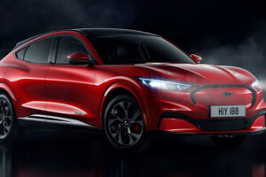Ford Mustang Mach E รถยนต์ไฟฟ้ารุ่นแรกของ Ford กระแสดี ล็อตแรกถูกจองหมดแล้ว