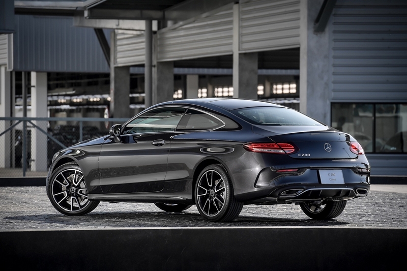 ใหม่ New MercedesBenz C 200 Coupe AMG Dynamic 20232024 ราคาตารางผ่อน