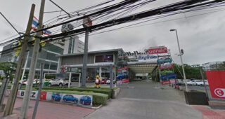 TOYOTA เพชรเกษม 88