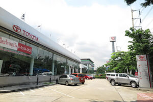 TOYOTA ประดิษฐ์มนูธรรม