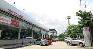 TOYOTA ประดิษฐ์มนูธรรม