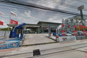 TOYOTA ร่มเกล้า