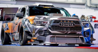 Toyota Tacoma Drifter กระบะสายดริฟท์ เครื่องยนต์ NASCAR กับความเร้าใจระดับ 900 แรงม้า