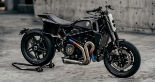 DUCATI HYPERMOTARD 939 CUSTOM "เสริมความโหดในโทนสีดำแบบไต้หวันสไตล์"
