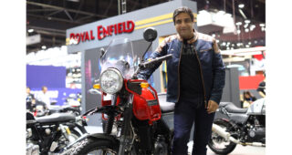 Royal Enfield หยุดการผลิตทั่วโลกชั่วคราว