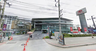 TOYOTA บางนา สมุทรปราการ