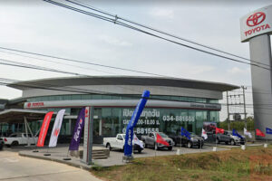 TOYOTA ตลาดจินดา นครปฐม