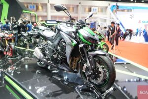ใหม่ KAWASAKI Z1000R 2021-2022 ราคา คาวาซากิ Z1000R ตารางผ่อน-ดาวน์