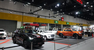 ISUZU ส่งทัพยนตรกรรม “ALL NEW ISUZU D-MAX” และ “ALL NEW ISUZU X-SERIES” ครบรุ่น ร่วมงาน “FAST AUTO SHOW 2020”