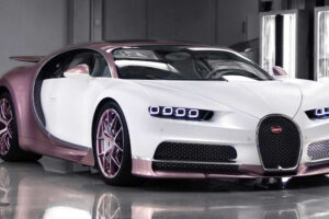 ให้ดอกไม้มันเชย ซื้อ Bugatti Chiron สั่งทำพิเศษ เซอร์ไพรส์ Valentine Day ให้เลยดีกว่า