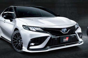 Toyota Camry กับชุดแต่งใหม่ 3 สไตล์ หล่อ/หรู/สปอร์ต ที่เปิดขายในญี่ปุ่น