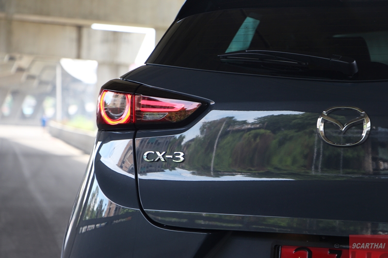 Review Mazda CX-3 2021