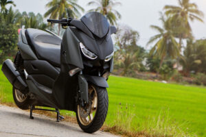 ใหม่ YAMAHA XMAX 300 2023-2024 ราคา ยามาฮ่า เอ็กซ์แม็กซ์ 300 ตารางผ่อน-ดาวน์