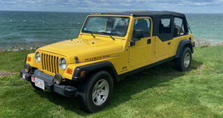 เคยเห็นไหม? Jeep Wrangler ปี 2006 แต่งฐานล้อยาว 6 ที่นั่ง