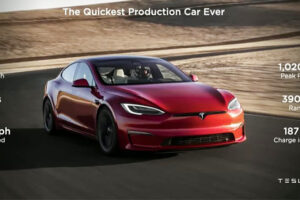 Elon Musk ยืนยันว่า Tesla Model S Plaid คือรถยนต์ที่ดีที่สุด เร็วกว่า Porsche ทุกรุ่น และปลอดภัยกว่า Volvo ทุกคัน