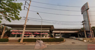 TOYOTA ชมพู ลำปาง