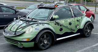 Volkswagen Beetle แต่งแบบนี้ นึกว่าหลุดออกมาจากหนัง Mad Max !!