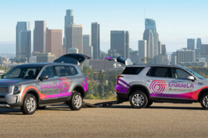 Hyundai และ Kia นำรถ SUV มาเป็นรถให้บริการรับส่งผู้โดยสารที่ใช้รถเข็นวีลแชร์ ใน LA เป็นครั้งแรก