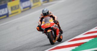 "นาคากามิ" ฝ่าเรซสุดหิน คว้าท็อป 5 เรดบูลริง "พี่น้องมาร์เกซ" ควงคู่ซิวอันดับ 8-9 MotoGP