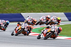 "ก๊องส์" ธัชกร บัวศรี บู๊เกมระดับโลก คว้าท็อปไฟว์ "MotoGP Rookies Cup" เรซแรก เรดบูลริง