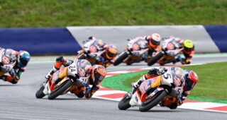 "ก๊องส์" ธัชกร บัวศรี บู๊เกมระดับโลก คว้าท็อปไฟว์ "MotoGP Rookies Cup" เรซแรก เรดบูลริง
