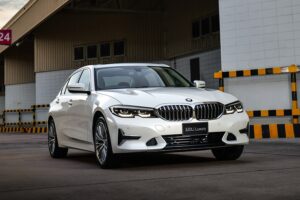 ใหม่ BMW 320Li Luxury 2022-2023 ราคา ตารางผ่อน-ดาวน์