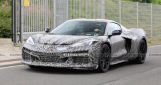 ภาพหลุด Chevrolet Corvette E-Ray ขุมพลังไฮบริด ขณะทดสอบใกล้สนาม Nurburgring 