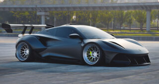 Lotus Emira Custom สไตล์ดุดันระดับไฮเปอร์คาร์