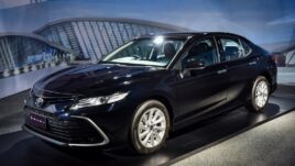 ใหม่ New Toyota Camry Hybrid 2023-2024 ราคา โตโยต้า คัมรี่ ไฮบริด ตารางผ่อน-ดาวน์