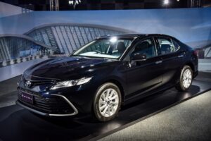 ใหม่ New Toyota Camry Hybrid 2023-2024 ราคา โตโยต้า คัมรี่ ไฮบริด ตารางผ่อน-ดาวน์