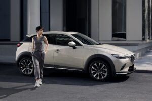 MAZDA เปิดตัว NEW MAZDA CX-3 พร้อมสีใหม่ “แพลตทินั่ม ควอตซ์” เพิ่มออฟชั่นเต็มคัน วางราคาจำหน่ายเท่าเดิมเริ่มต้น 7 แสนกว่า