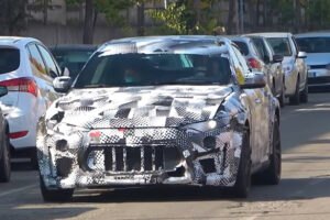 Ferrari Purosangue ถูกพบขณะทดสอบ ใกล้โรงงานในอิตาลี
