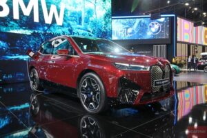 ใหม่ BMW iX 2023-2024 ราคา BMW iX ตารางผ่อน-ดาวน์