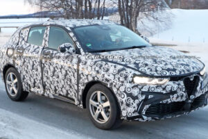 Alfa Romeo Tonale ใหม่ มาพร้อมขุมพลัง Plug-in Hybrid เตรียมเปิดตัว 8 กุมภาพันธ์นี้ !