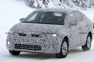 Volkswagen Virtus ใหม่ ถูกพบขณะทดสอบ คาดเปิดตัวเดือนพฤษภาคมปีนี้