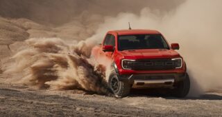 FORD เผยโฉม Ford Ranger Raptor เจเนอเรชันใหม่ มาพร้อมเครื่องยนต์เบนซิน 3.0 ลิตร EcoBoost V6 เทอร์โบคู่