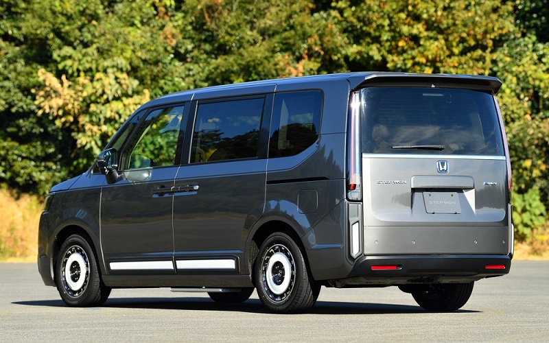 Honda StepWGN เจเนอเรชันใหม่ เปิดตัวแล้ว! MPV สไตล์ครอบครัวยุคใหม่