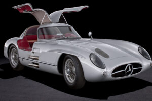 Mercedes-Benz 300 SLR "Uhlenhaut Coupe" ขึ้นแท่นรถยนต์แพงที่สุดในโลก ด้วยราคาประมูลเกือบ 5,000 ล้านบาท