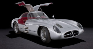 Mercedes-Benz 300 SLR "Uhlenhaut Coupe" ขึ้นแท่นรถยนต์แพงที่สุดในโลก ด้วยราคาประมูลเกือบ 5,000 ล้านบาท