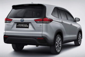 เผยข้อมูล Toyota Innova เจเนอเรชันใหม่ ภายใต้ชื่อ Innova Hycross ขุมพลัง Hybrid ก่อนเปิดตัวเร็ว ๆ นี้