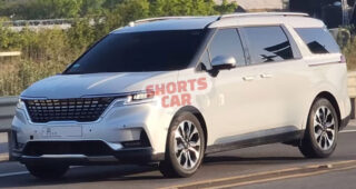 2023 Kia Carnival Hybrid ถูกเผยภาพขณะทดสอบ อาจเปิดตัวปลายปีนี้!