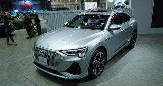 ใหม่ New Audi e-tron Sportback 2023-2024 ราคา ตารางผ่อน-ดาวน์