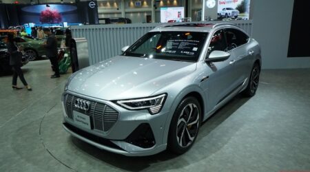 ใหม่ New Audi e-tron Sportback 2023-2024 ราคา ตารางผ่อน-ดาวน์